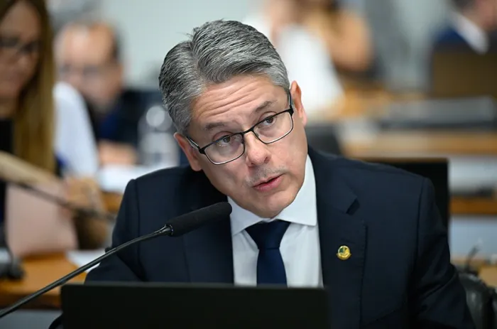 O PL 2.225/2024 foi aprovado pela CMA com relatório de Alessandro Vieira e segue ao Plenário - Foto: Carolina Curi /Agência Senado