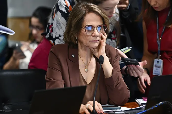 Na CAE, Damares Alves defende alívio no Imposto de Renda para pessoas com a doença rara LAM - Foto: Saulo Cruz/Agência Senado