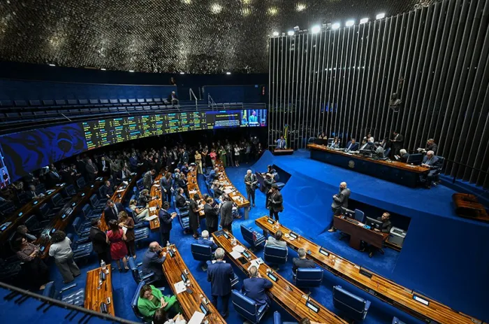 Projeto de resolução que ratifica texto de acordo entre os dois países foi aprovado pelo Plenário e vai à promulgação - Foto: Ton Molina/Agência Senado