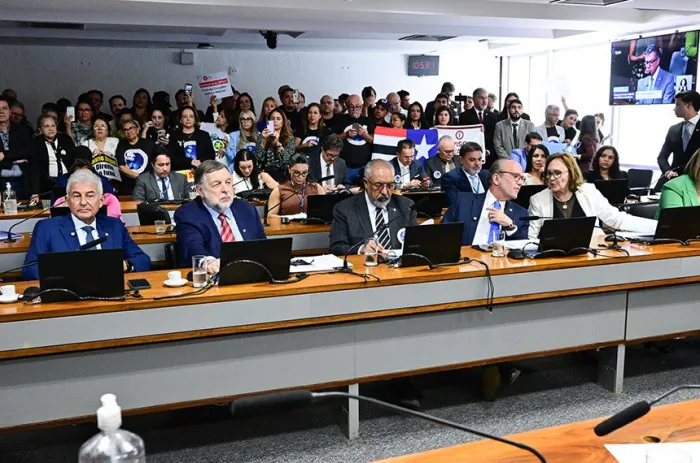 CAS aprova política para pessoas com síndromes de Ehlers-Danlos