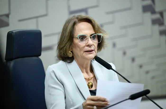 Senadora Damares Alves destaca a importância da participação indígena na elaboração de políticas públicas - Foto: Carolina Curi/Agência Senado