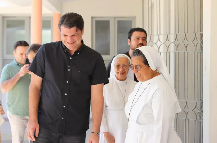 Leo Bezerra visita casas de acolhimento e projeta criação de Centros Dia para idosos em João Pessoa