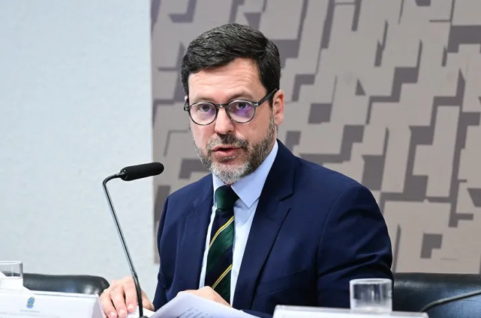 A indicação do diplomata Pedro Marcos de Castro Saldanha foi aprovada por unanimidade na CRE - Foto: Geraldo Magela/Agência Senado