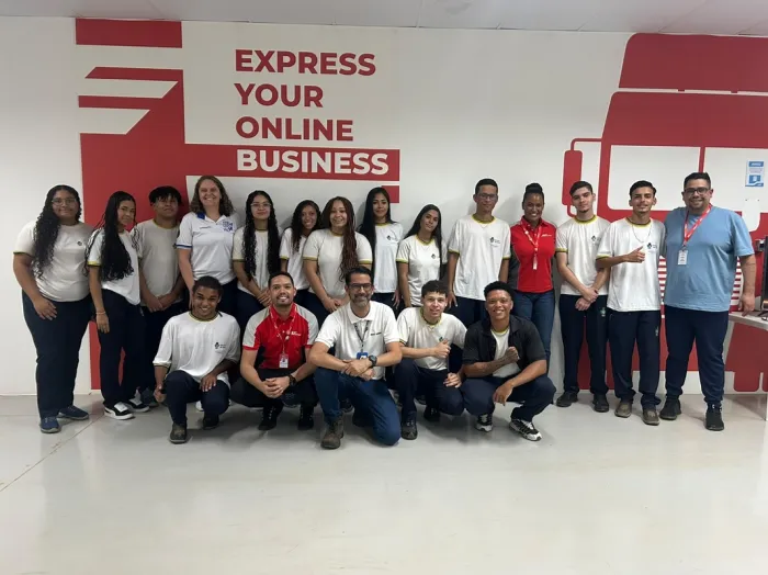 Divulgação: J&T Express