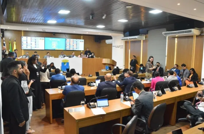 Câmara rejeita dois vetos do Executivo a projetos de lei aprovados em Plenário