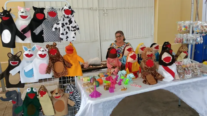 Prefeitura de Cuiabá oferece cursos gratuitos para mulheres e realiza Feira Viva Mulher no Porto