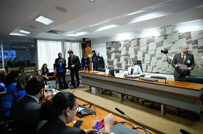Os requerimentos são da presidente do colegiado, senadora Damares Alves (D) - Foto: Carolina Curi/Agência Senado