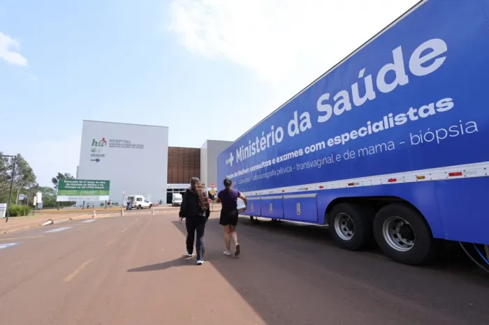 Unidade móvel do Ministério da Saúde ficará 30 dias no HU/UFGD e as pacientes serão encaminhadas pela Secretaria Municipal de Saúde. Foto: A. Frota