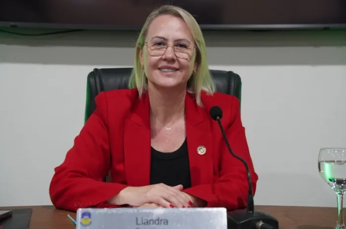 Liandra reforça pedido de melhorias no trânsito de Dourados
