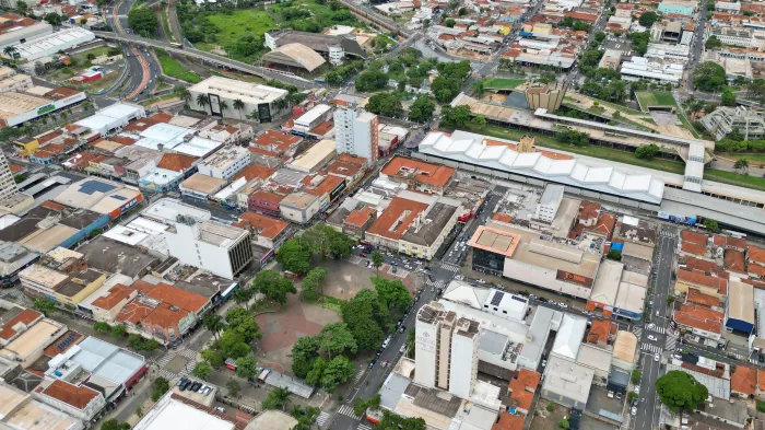 Prefeitura orienta sobre trânsito e segurança em ato político