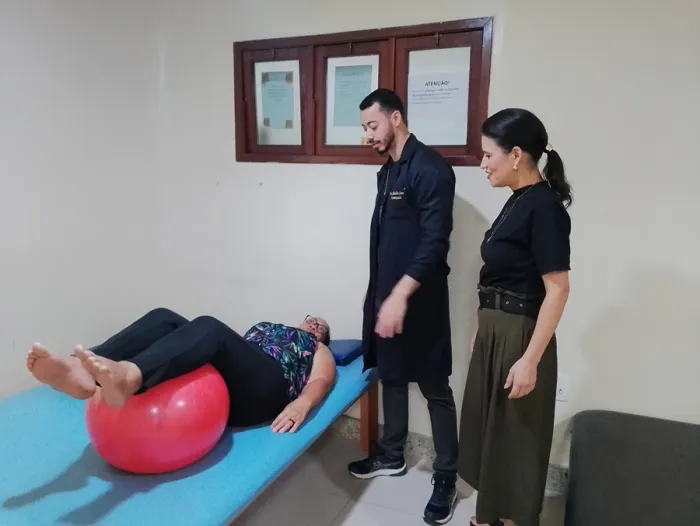 Dia da Fisioterapia: FSVC destaca cuidado dos primeiros dias de vida à reabilitação