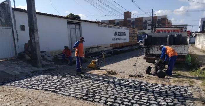 Seinfra conclui a semana com serviços da operação tapa-buraco em 36 bairros de João Pessoa