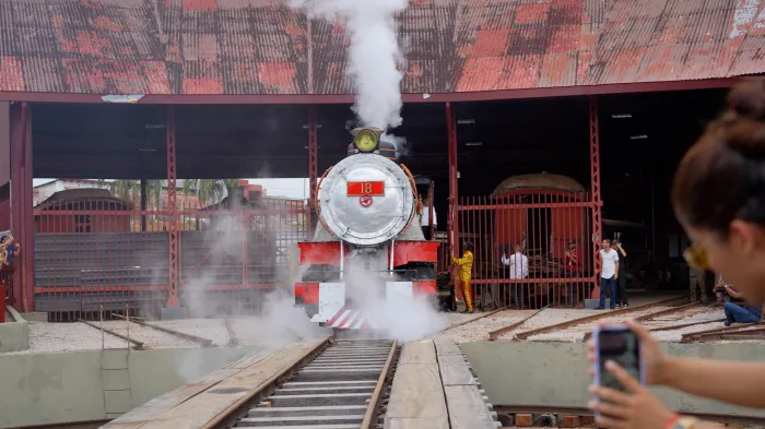 Exibição da Locomotiva 18 e os passeios de litorina, realizados tradicionalmente aos finais de semana, estarão temporariamente suspensos