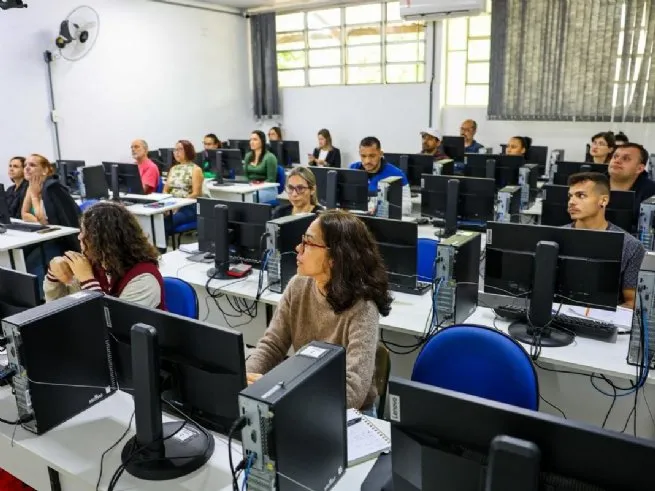 São Sebastião abre inscrições para curso de inteligência artificial voltado a servidores municipais
