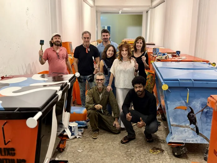 Contêineres e papeleiras da Comlurb ganham intervenções artísticas para a Semana de Arte do Rio