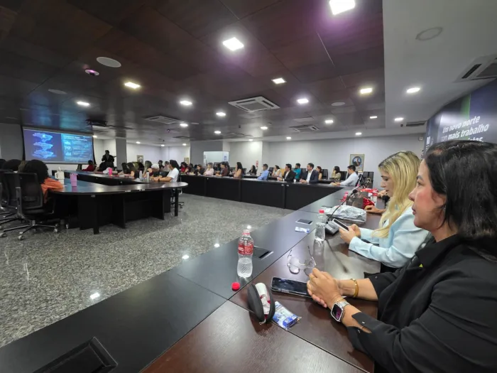 Capacitação orienta servidores sobre retenção correta do ISSQN