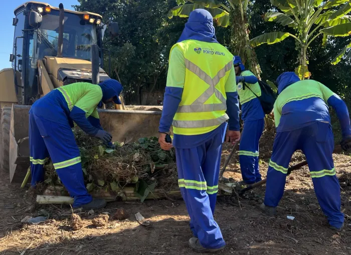 Três mutirões são completos e reúnem roço, raspagem, capina, varrição, recolhimento de resíduos e outros serviços definidos conforme a necessidade de cada local