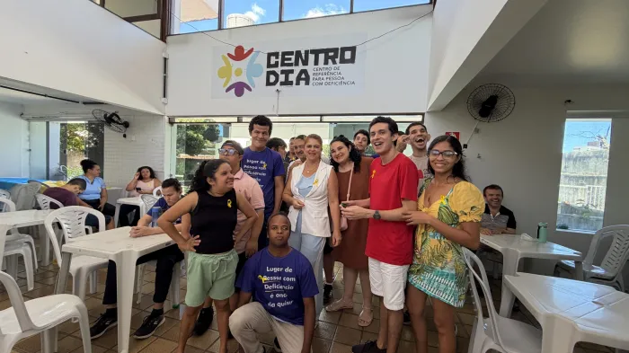Prefeitura promove roda de conversa com famílias em alusão ao Dia Nacional da Pessoa com Deficiência