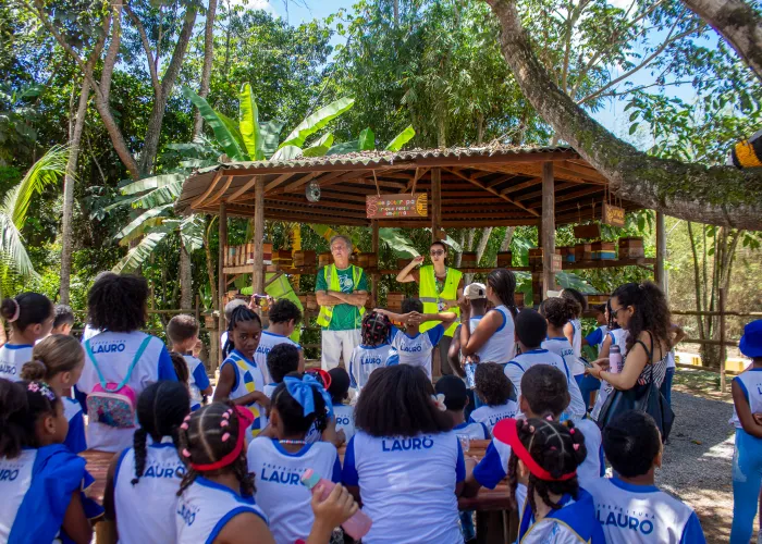 21/9/2026 - Estudantes da rede municipal vivenciam educação ambiental em trilha ecológica