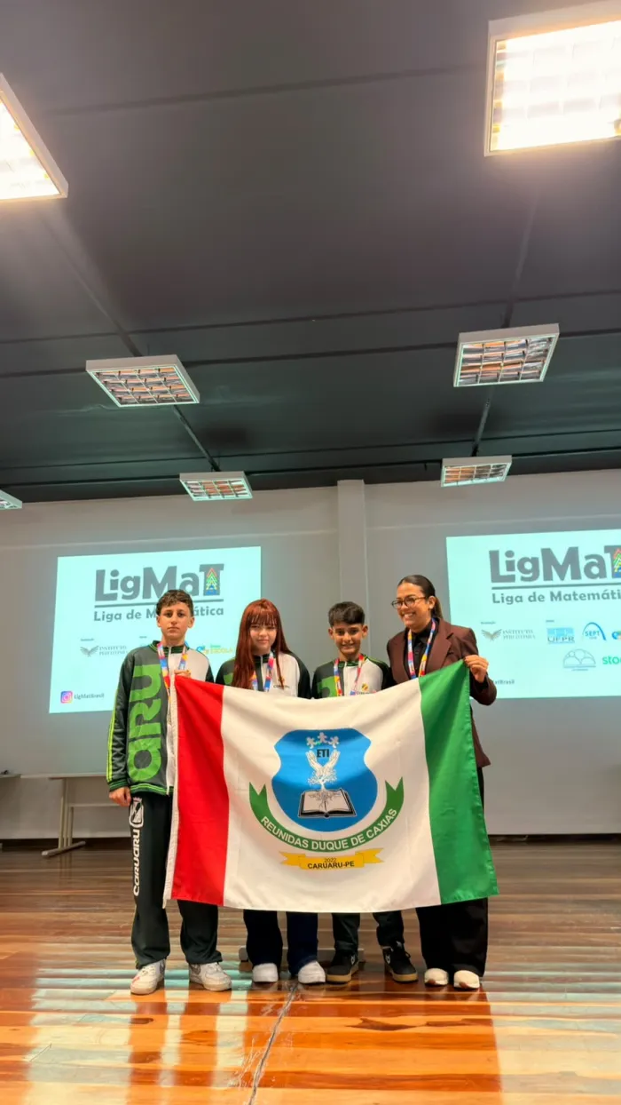 Estudantes da Rede Municipal de Caruaru conquistam menção honrosa em competição nacional de matemática