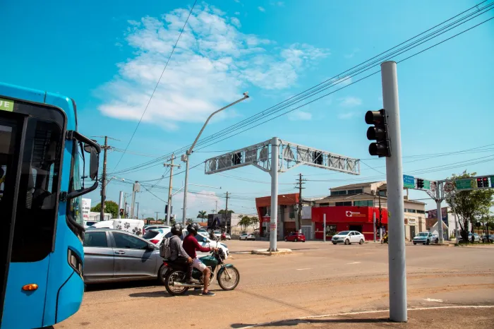 Cuidados simples ajudam motociclistas a reduzir riscos no trânsito