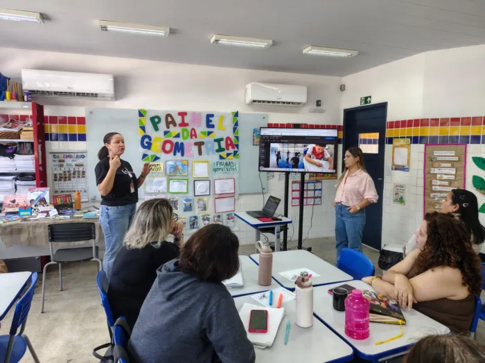 Rede Municipal fortalece ensino em Português e Matemática com formação para 960 professores