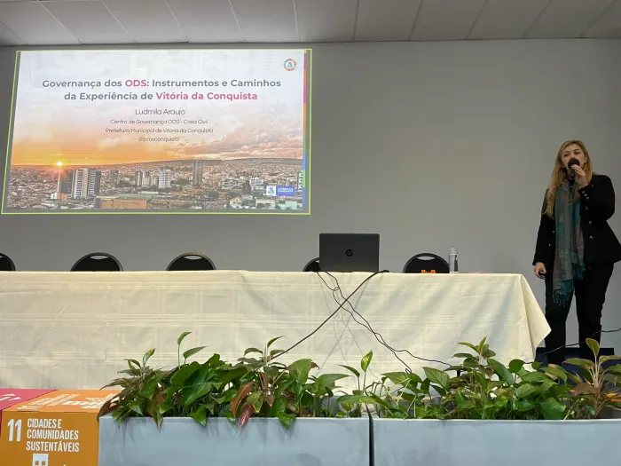 Vitória da Conquista compartilha experiências de implementação dos ODS em evento em Santa Catarina