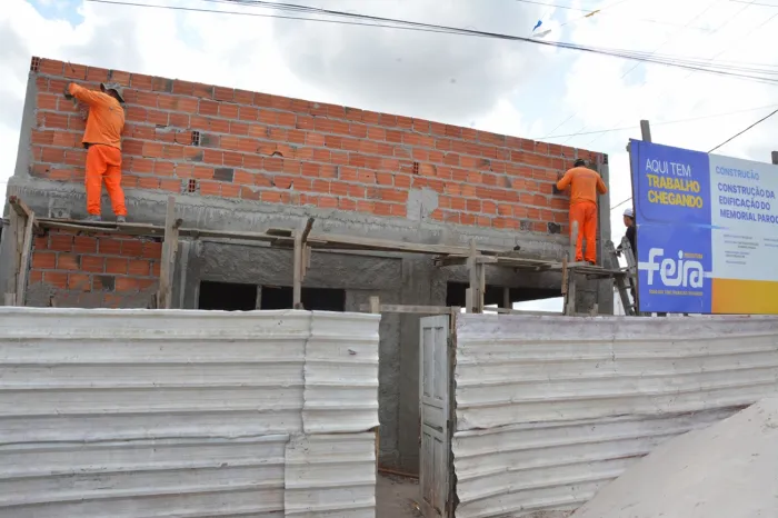 Obras de construção do Memorial Paroquial de Bonfim de Feira continuam avançando