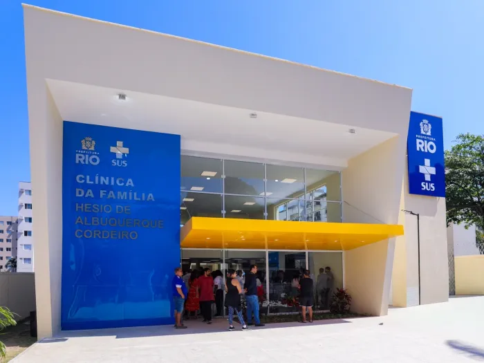 Prefeitura inaugura novo modelo de clínica da família no Camorim
