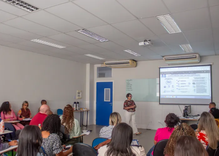 28/9/2026 - Encontro Educacional fortalece a construção de políticas públicas para a alfabetização em Lauro de Freitas