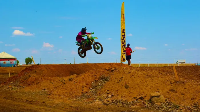 Primavera do Leste retoma Circuito Regional de Motocross após sete anos