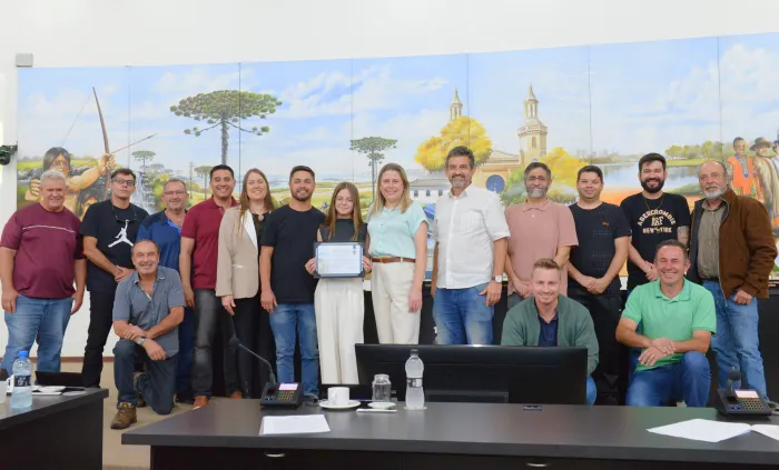 Câmara aprova projetos relacionados a transporte escolar, agricultura familiar, infraestrutura tecnológica e outras áreas