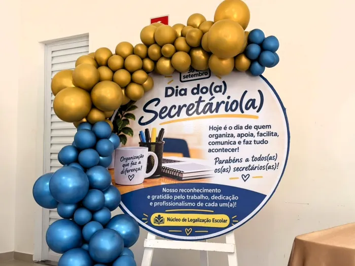 Prefeitura reúne secretários escolares em encontro de reconhecimento e valorização