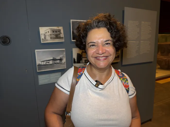 Alessandra Masso se emocionou ao conhecer personagens históricos durante a programação