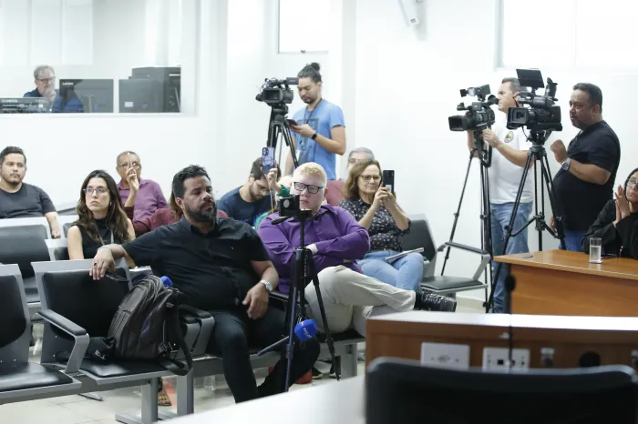 CPI apresenta relatório preliminar sobre despesas e contratos da rede estadual de saúde