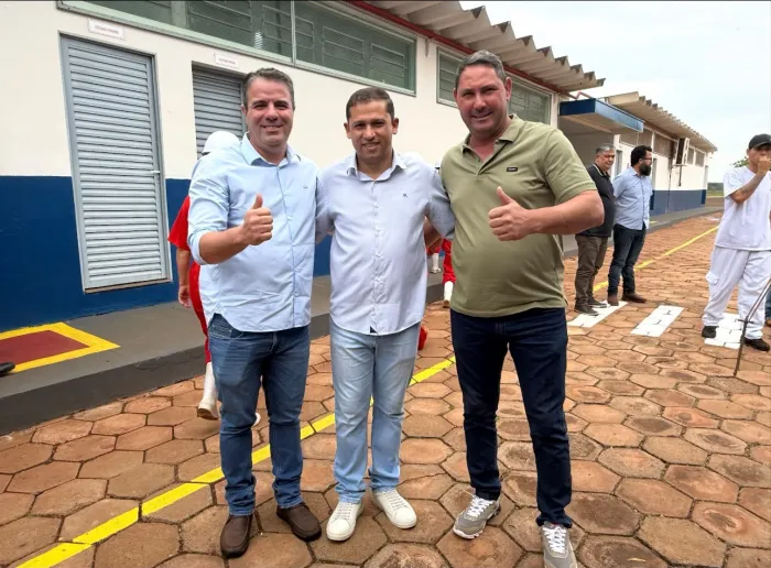 Sandro Pacheco destaca articulação para viabilizar retomada do FrigoJuti