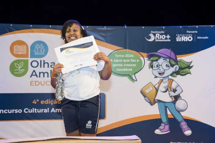 Ana Júlia Raimundo Belo, de 10 anos, vencedora na categoria Melhor Redação. Foto: Divulgação