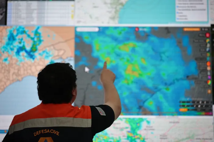 As primeiras ocorrências foram registradas principalmente na região de Presidente Prudente, onde as rajadas chegaram a 70 km/h. Foto: Divulgação/Governo de SP