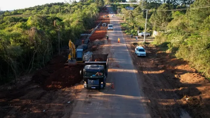 Intervenção faz parte de um projeto que prevê a qualificação de 23,08 quilômetros entre Viamão, Alvorada e Porto Alegre -Foto: João Pedro Rodrigues/Secom