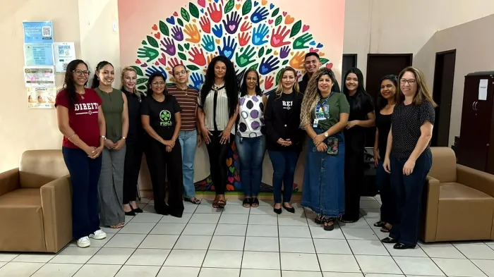 Equipe destaca a importância da articulação com órgãos da rede de proteção às mulheres