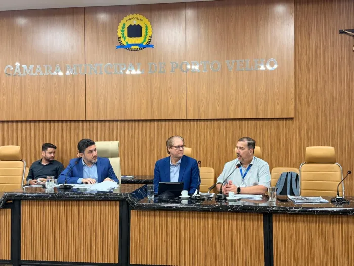 Prefeitura apresentou as contas do segundo quadrimestre de 2026 em audiência pública na Câmara Municipal