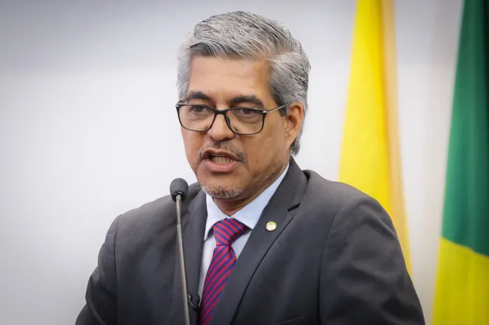 Edvaldo Magalhães avalia resultado das eleições e defende reforma do sistema político brasileiro