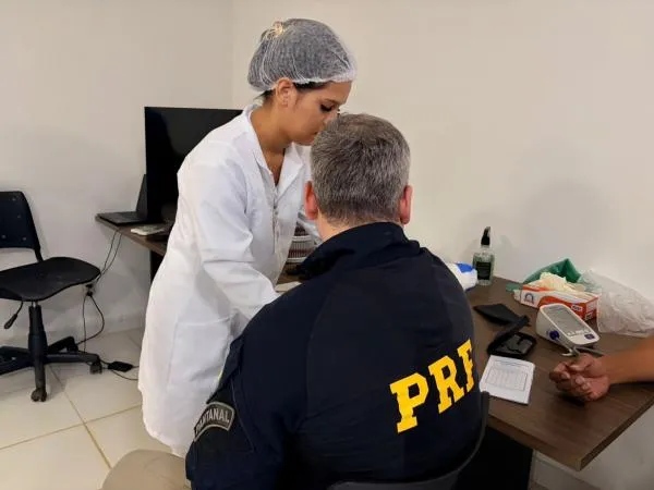 PRF e Semsa realizam Patrulha da Saúde