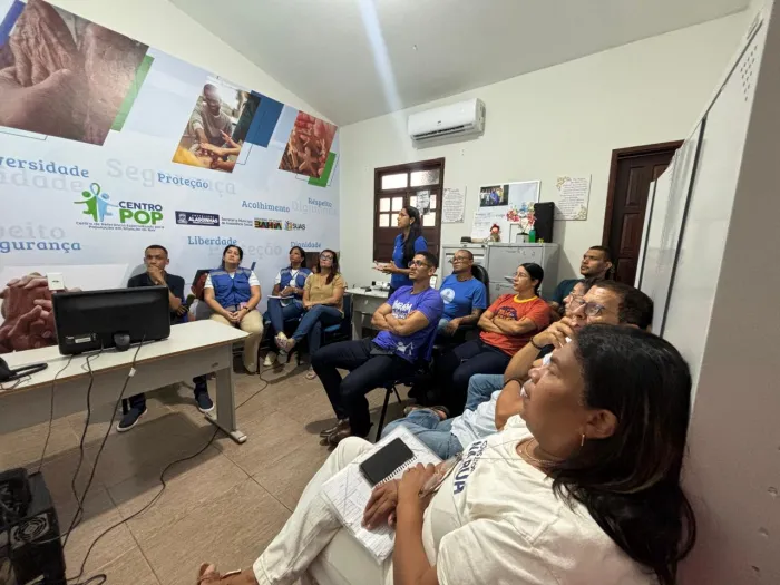 Consultório na Rua promove capacitação para proteger população em situação de rua do calor extremo