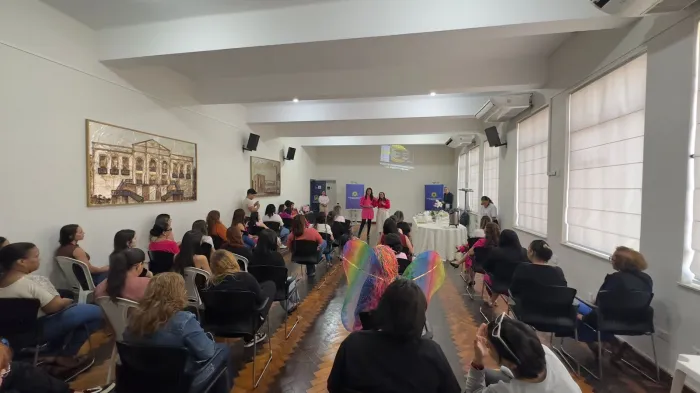Programação contará com roda de conversa sobre câncer de mama, com orientação, troca de experiências e esclarecimento de dúvidas
