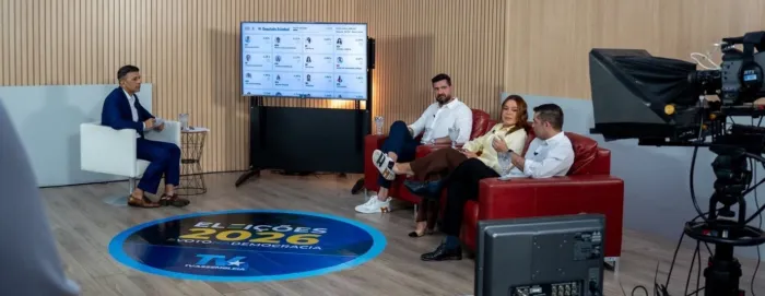 Jornalistas Joelson Braga, Ronald Segundo, Glaucione Pedrozo e Gilberto Leda durante a análise das Eleições no Painel Eleitoral, na TV Assembleia