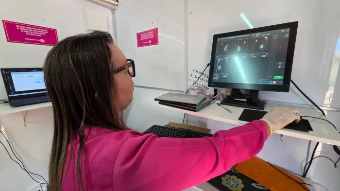 Outubro Rosa: Mamógrafo Móvel leva prevenção para diferentes pontos de Petrolina