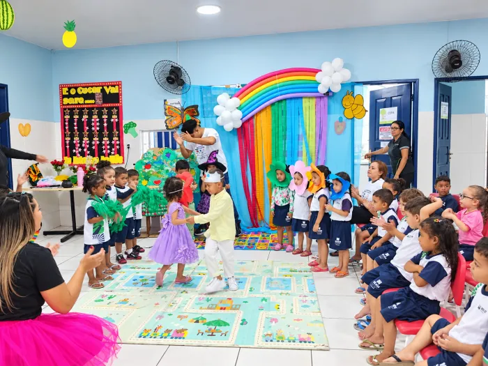 Escolas municipais comemoram Dia das Crianças com diversão e cultura