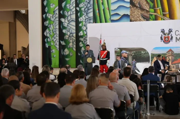 Casa Militar celebra 95 anos com homenagem a personalidades civis e militares