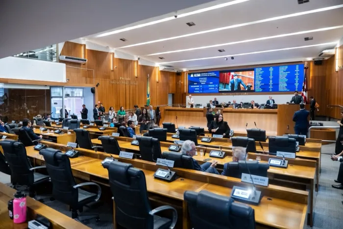 MP foi aprovada na sessão plenária desta quinta-feira (8)